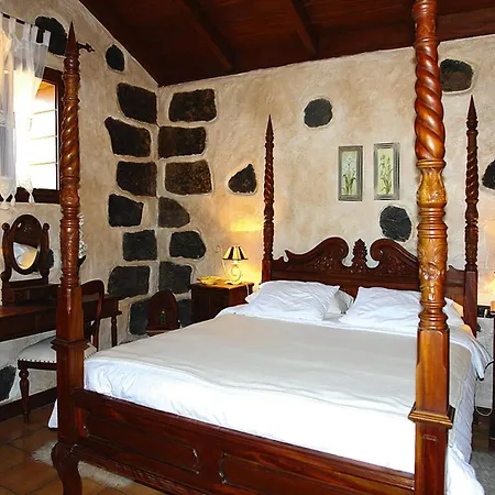 Caserio Lomo Arriba Casa Tia Benigna, Vera De Erques