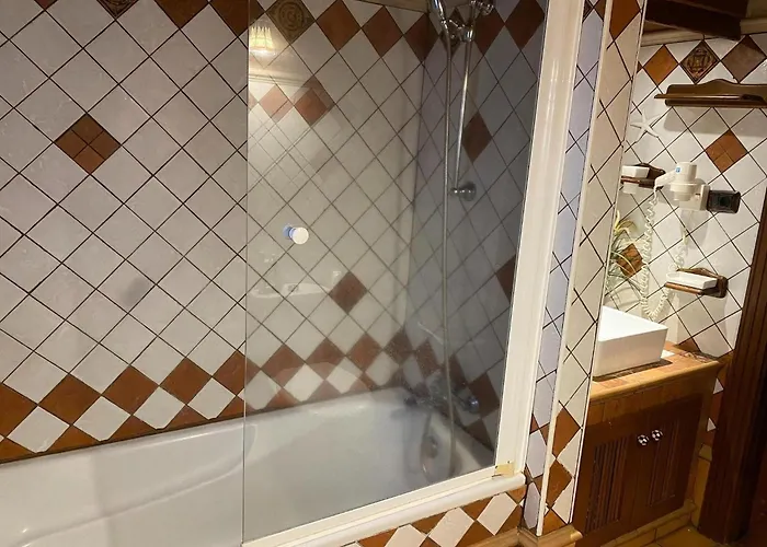 Caserio Lomo Arriba Casa Tia Benigna, Vera De Erques * Vera de Erque